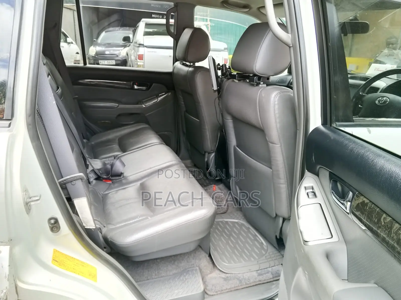 Toyota Land Cruiser Prado 2008 White