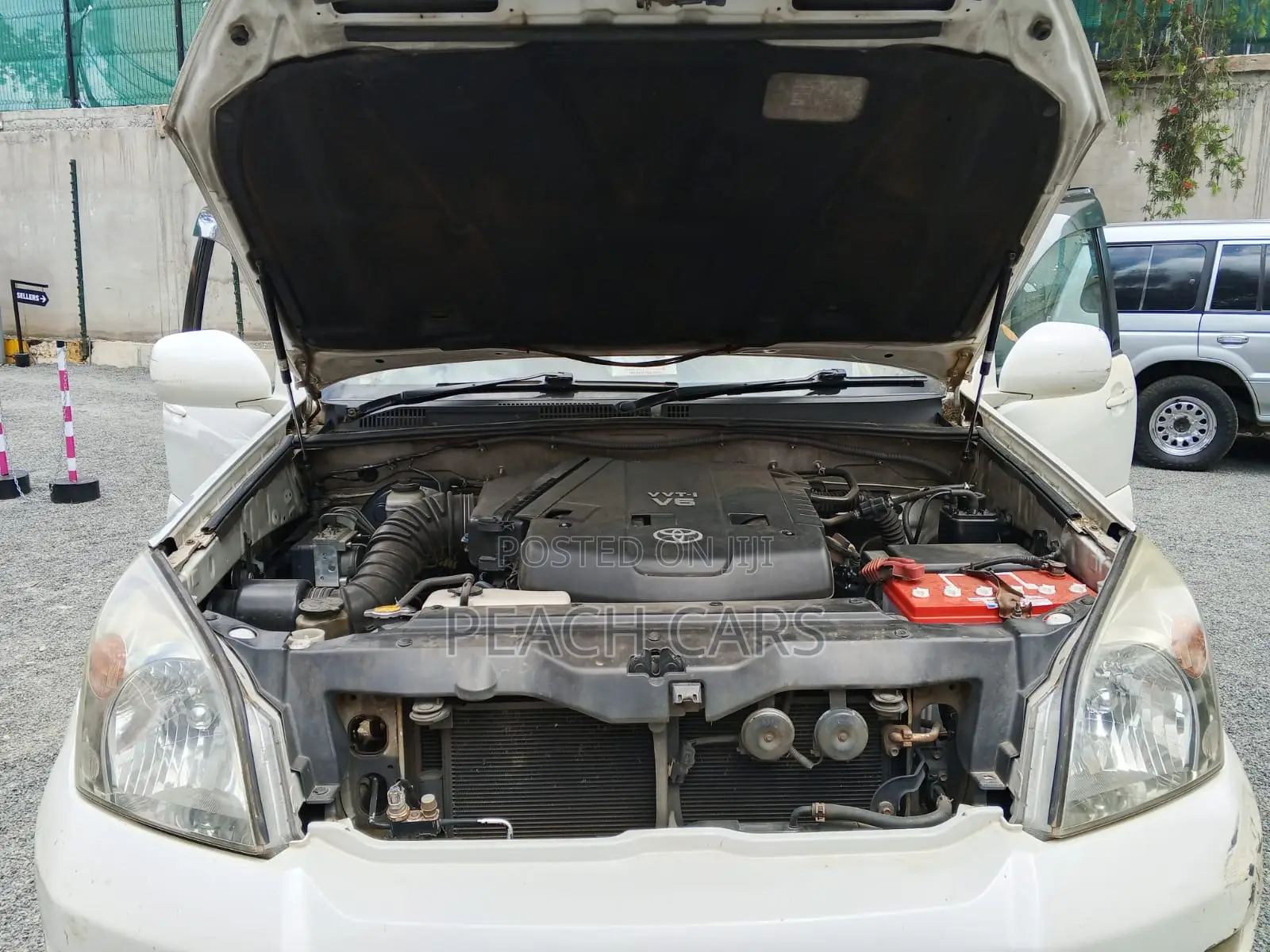 Toyota Land Cruiser Prado 2008 White