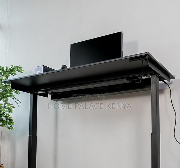 Electric Desk: Single Motor E Commerce Work Desk - thumbnail 6