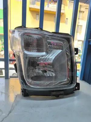 Suzuki Wagon R 2018 Non Xenon Headlights
