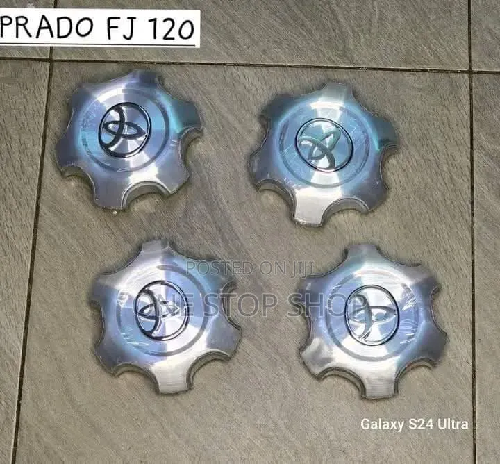 Replacement Fj120 Centre Rim Caps (Selling Per PC 1500-2200