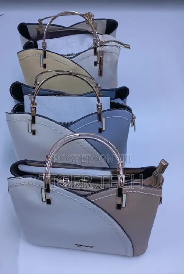 Stylish White/Cream Large Capacity Tassel Crossbody Bag