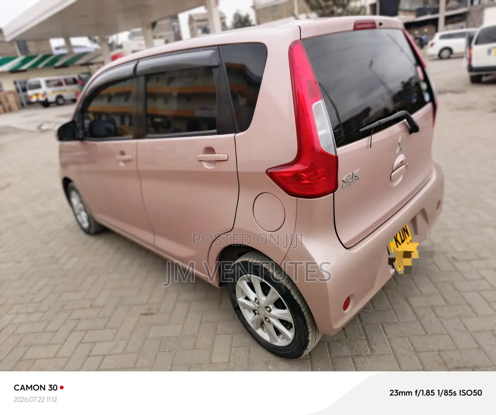 Mitsubishi EK Wagon 2016 Pink