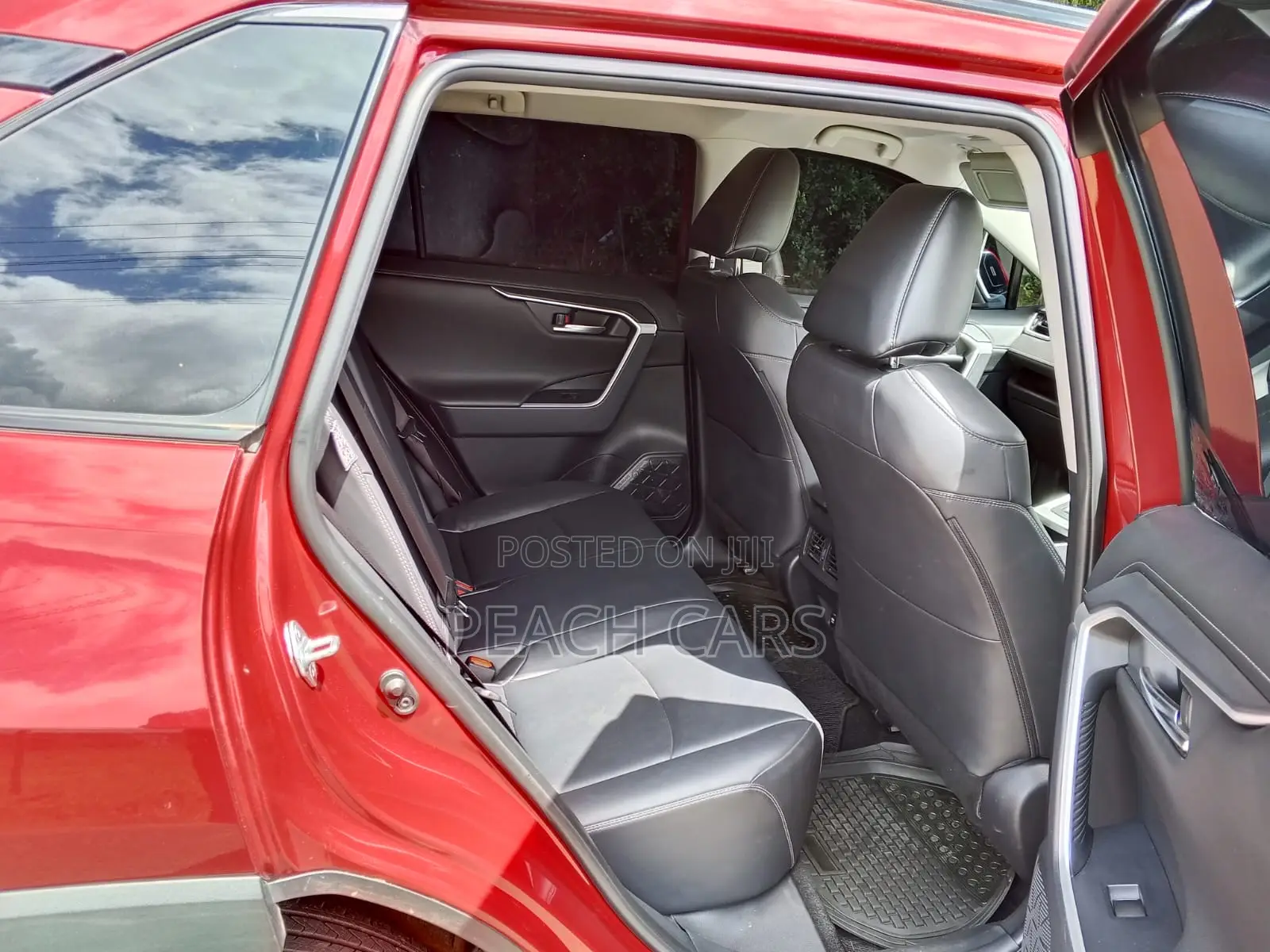 Toyota RAV4 2019 Red