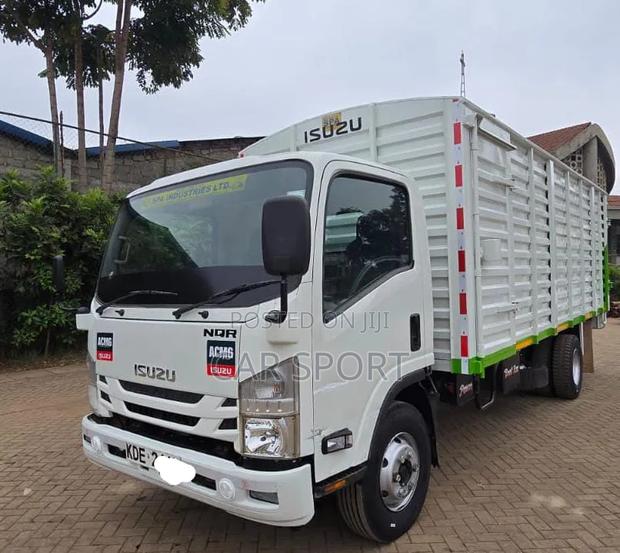 Isuzu Truck NQR - thumbnail 4