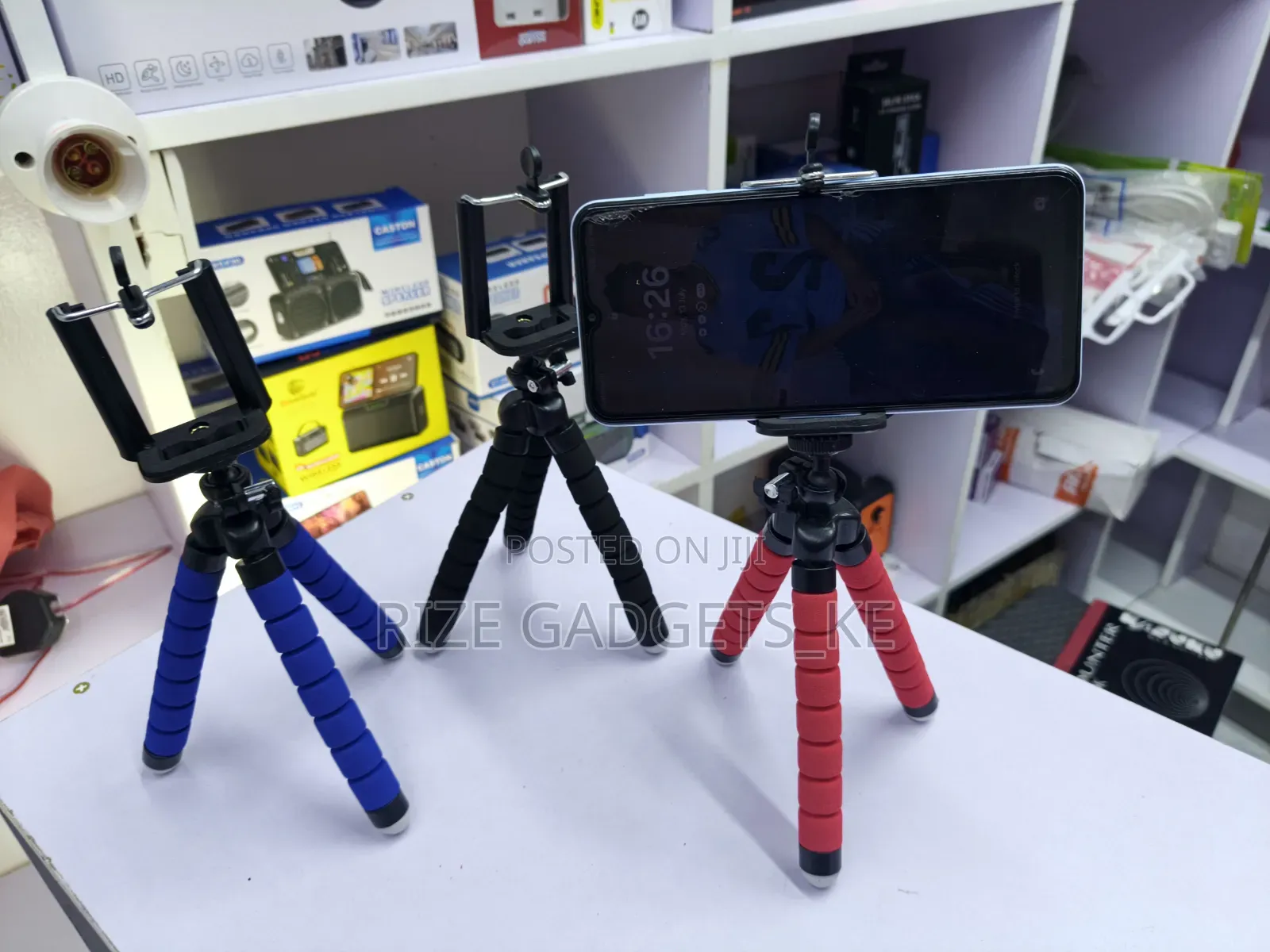 Flexible Mobile Phone Video Tripod Stand With Carbon Fiber Legs.