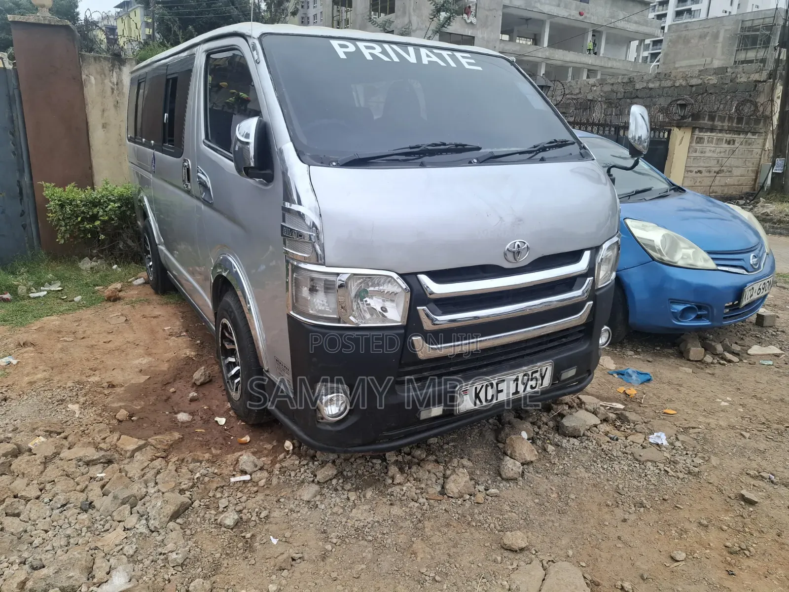 Toyota HiAce 2009 Silver