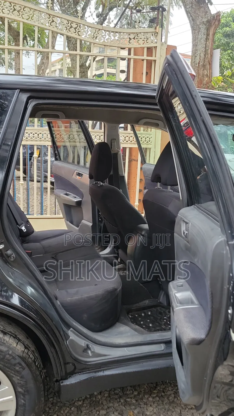 Subaru Forester 2011 Black