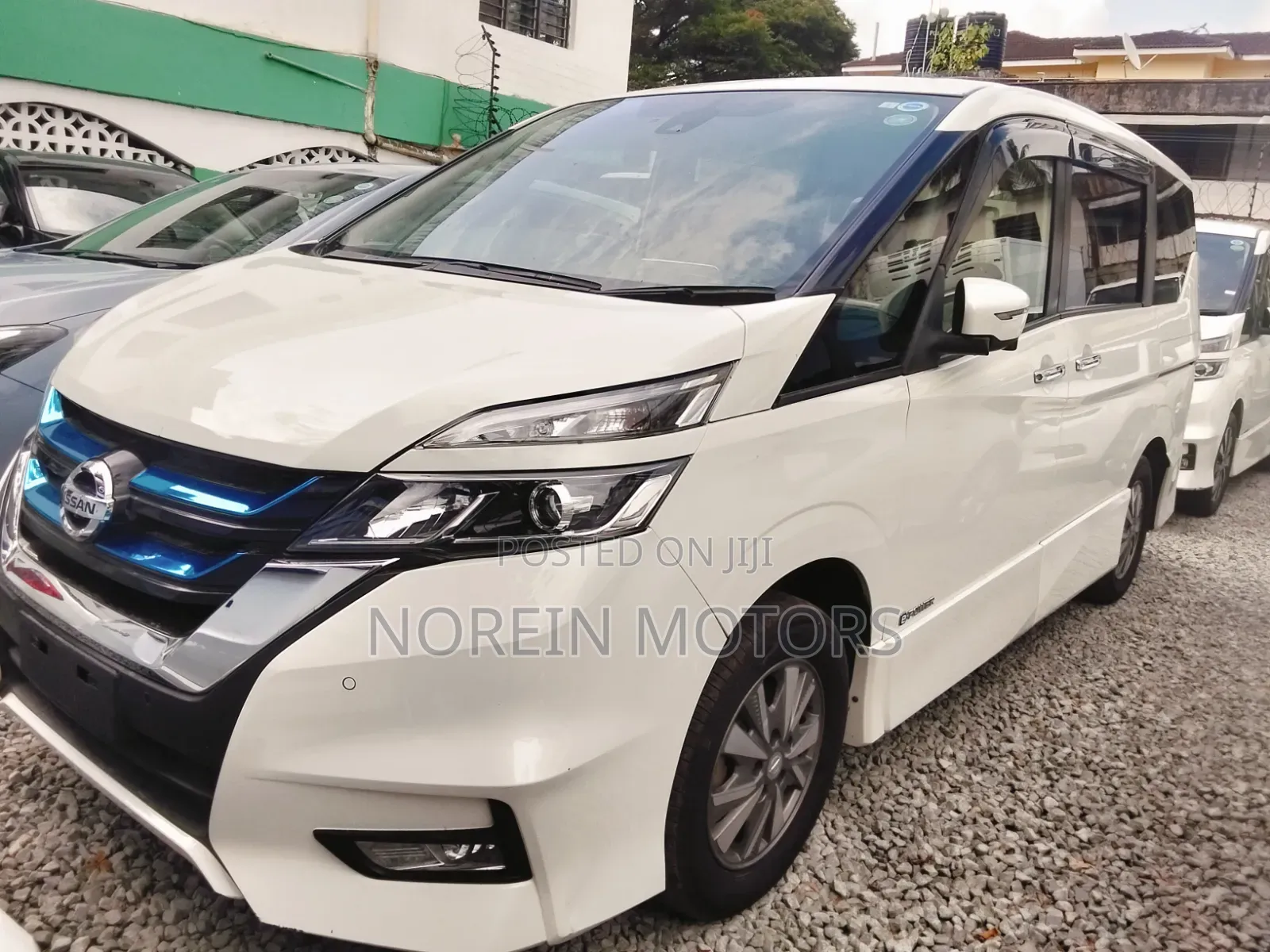 Nissan Serena 2019 White