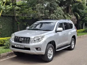 Toyota Land Cruiser Prado 3.0 TD 2012 Silver