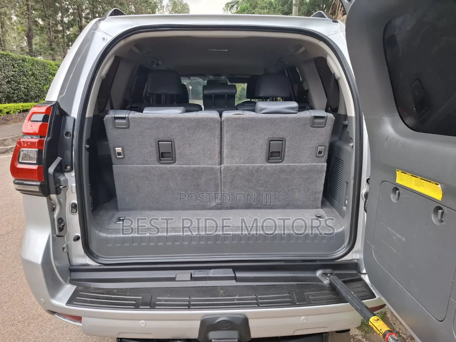 Toyota Land Cruiser Prado 3.0 TD 2012 Silver