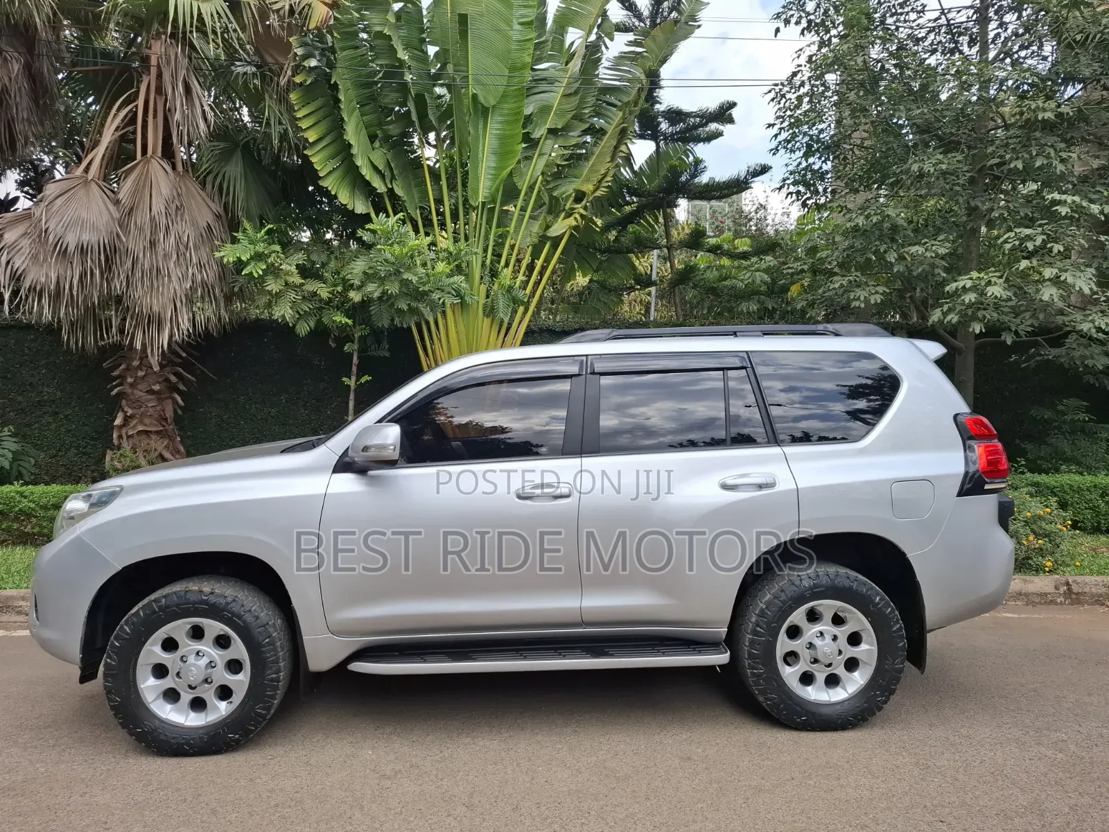 Toyota Land Cruiser Prado 3.0 TD 2012 Silver