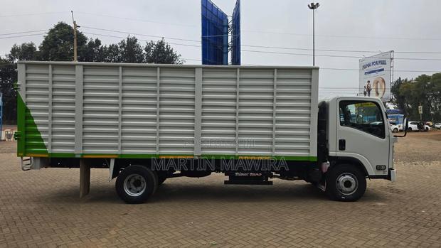 NQR Lorry Covered - thumbnail 5