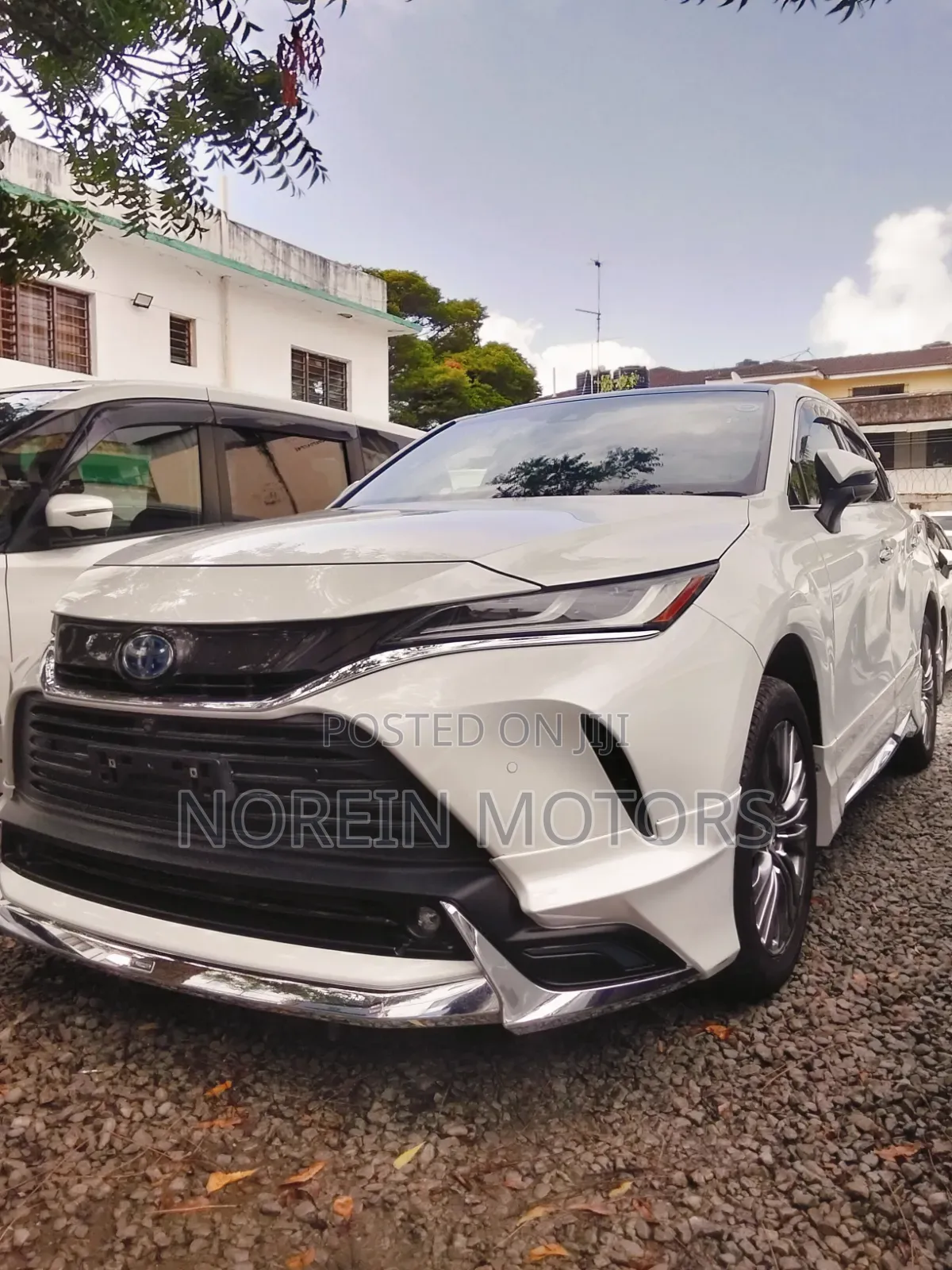 Toyota Harrier 2020 White