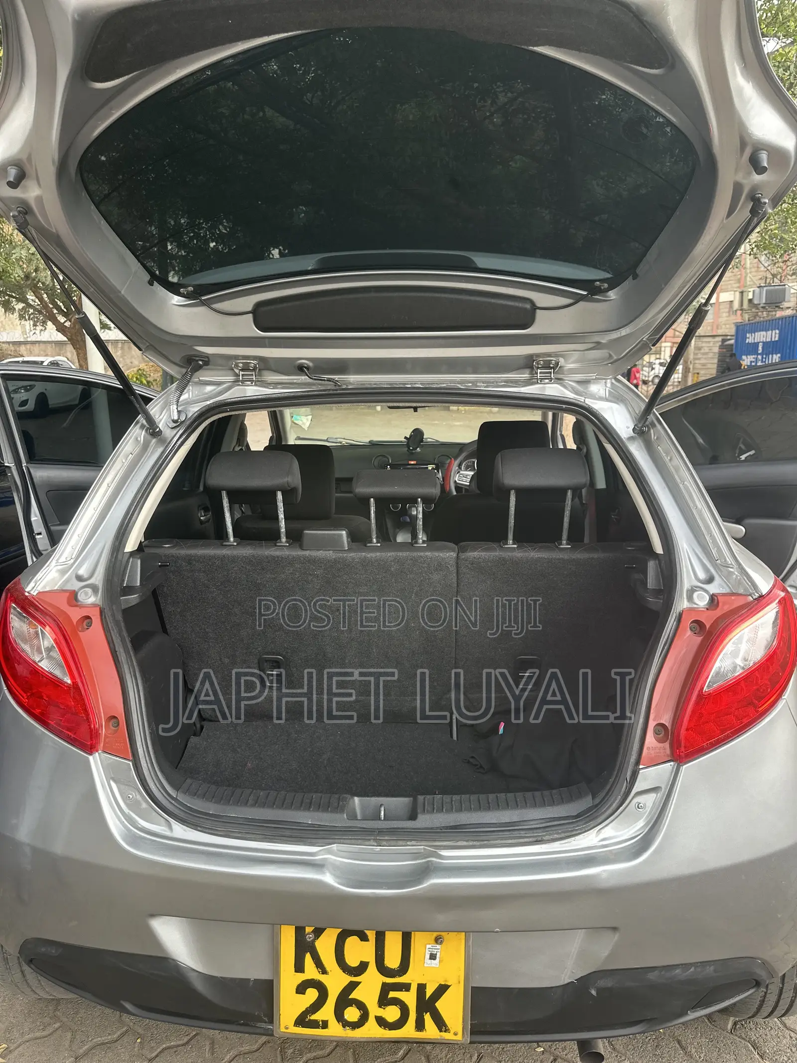 Mazda Demio 2013 Silver