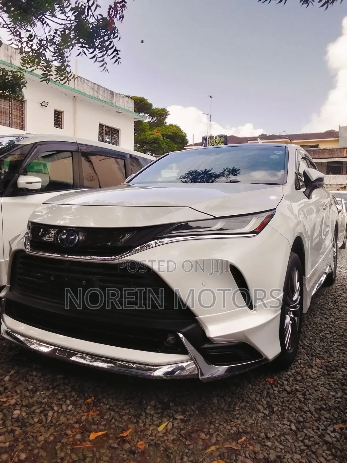 Toyota Harrier 2020 White