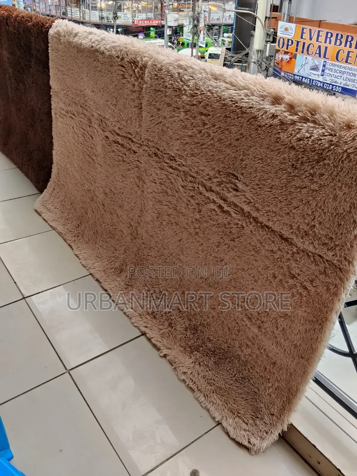 Fluffy Living Room Carpet 5x8 – Stylish Design