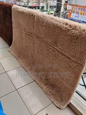 Fluffy Living Room Carpet 5x8 – Stylish Design