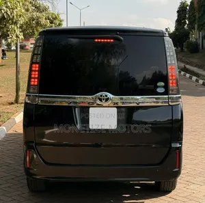 Toyota Voxy 2016 Black