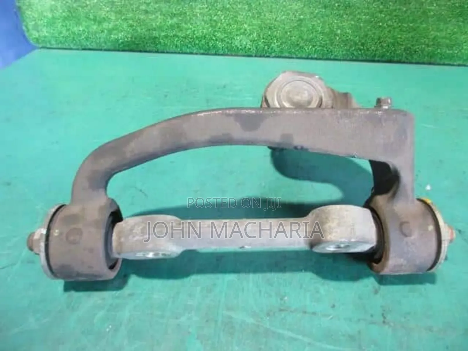 Upper Left Arms for Isuzu ELF Trucks Without Ball Joints
