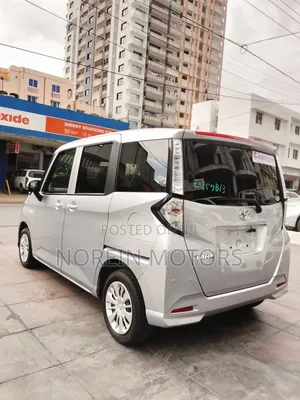 Toyota Tank 2019 Silver