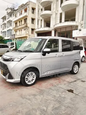 Toyota Tank 2019 Silver