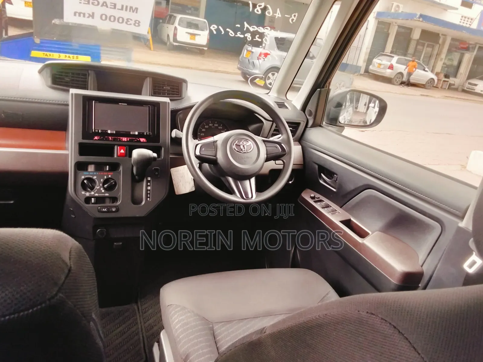 Toyota Tank 2019 Silver