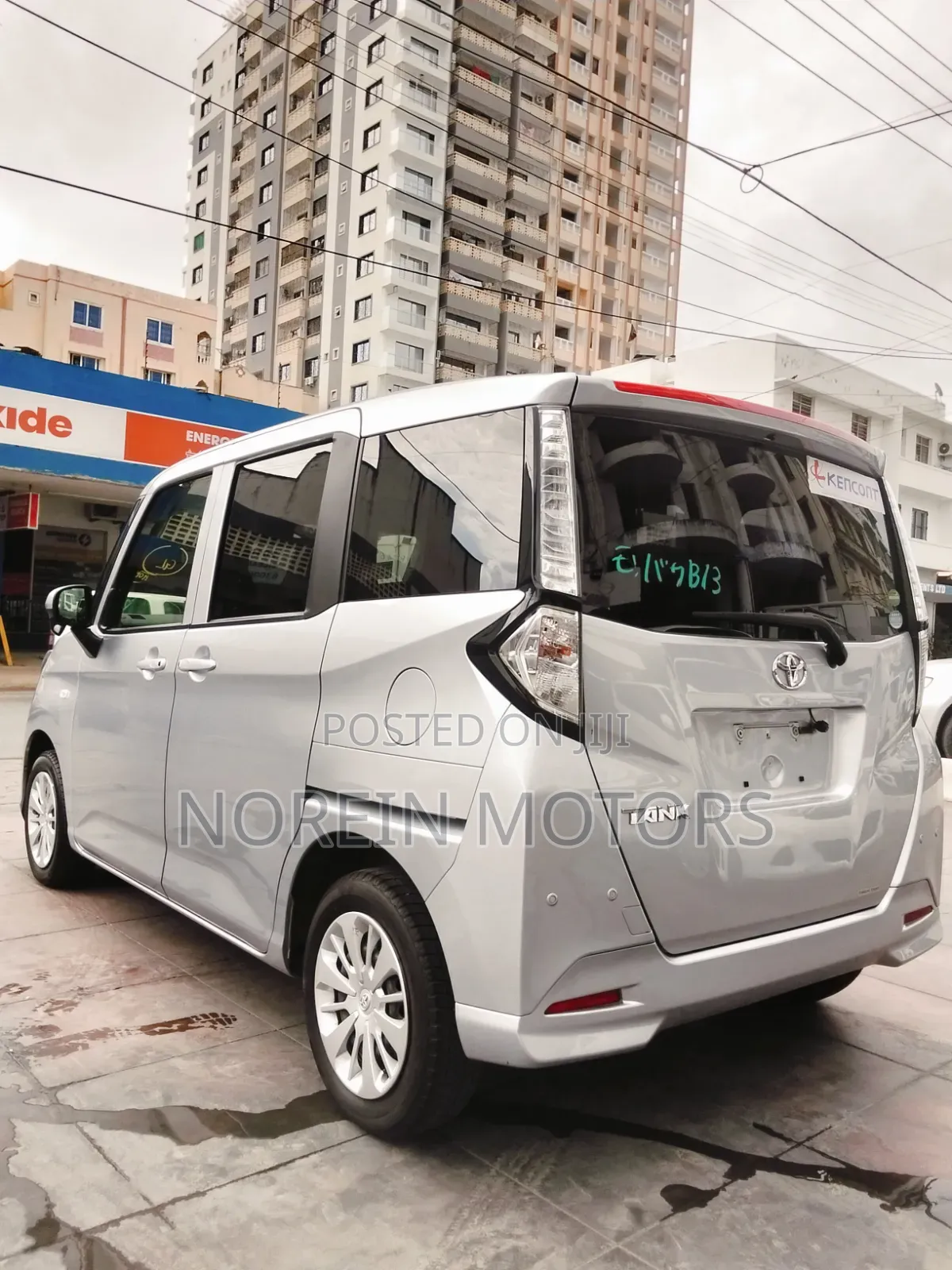 Toyota Tank 2019 Silver