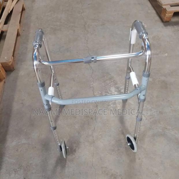 Strong Foldable Walker With Wheels-Height Adjustable - thumbnail 2