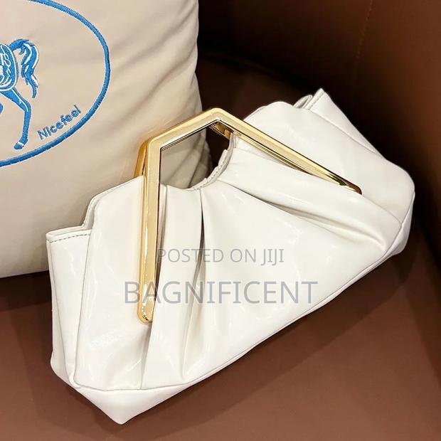 Elegant Clutch Bag - thumbnail 6