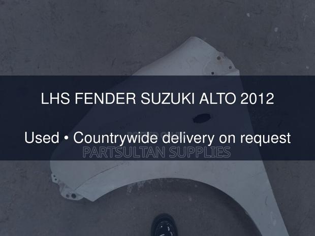 LHS Fender Suzuki Alto 2012 - thumbnail 2
