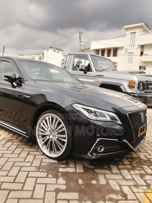 Toyota Crown 2020 Matt Black