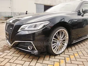 Toyota Crown 2020 Matt Black