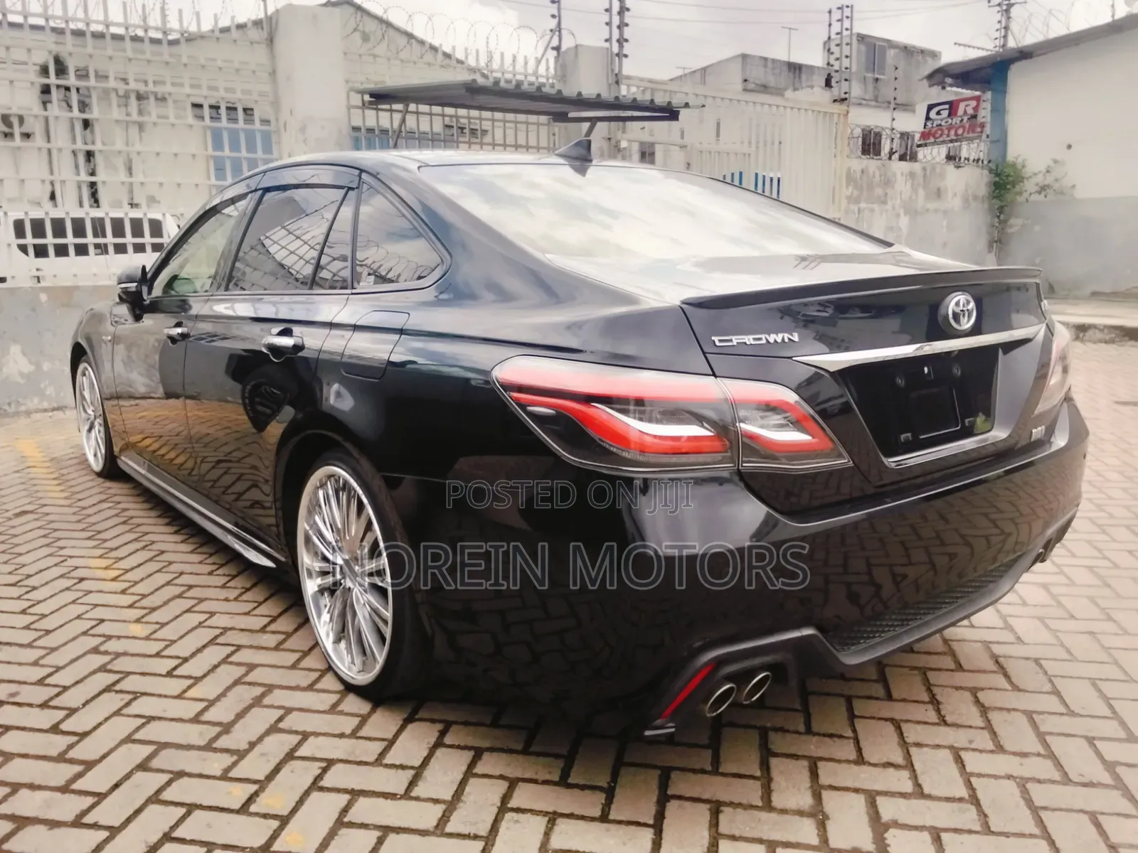 Toyota Crown 2020 Matt Black