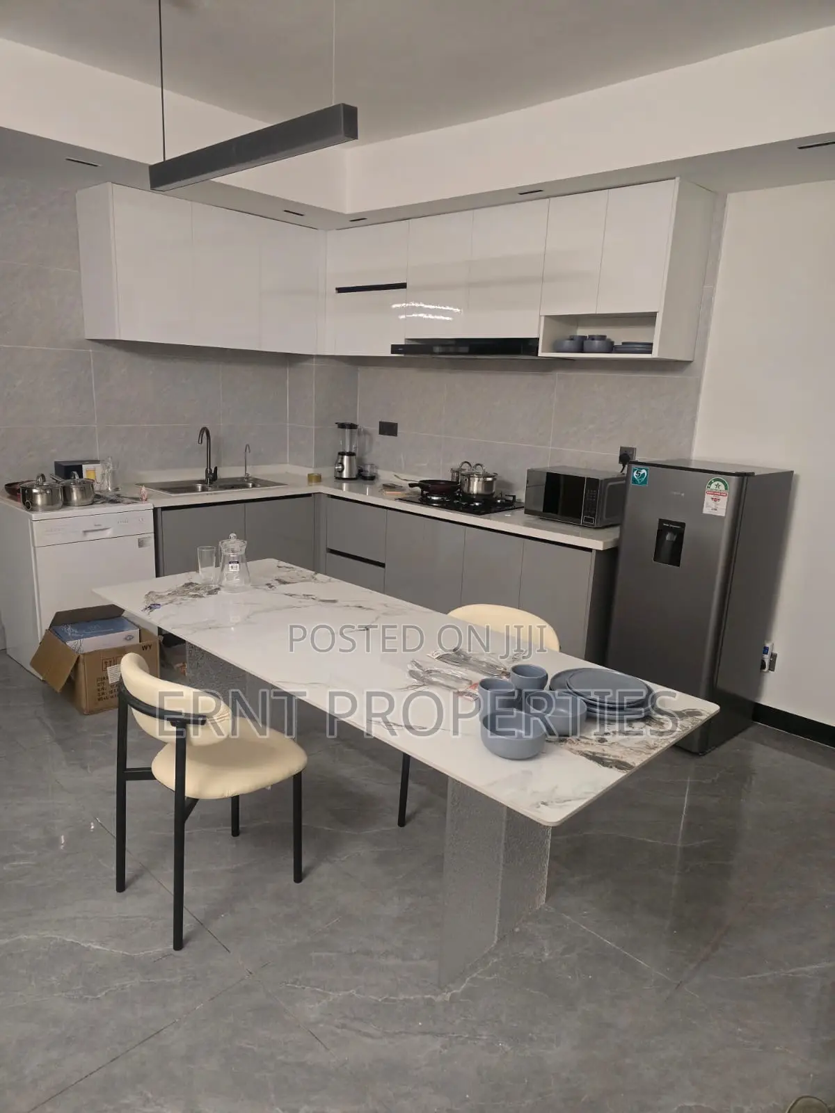 Modern Luxury 1BR at Azure Skypark | National Park Views Pool