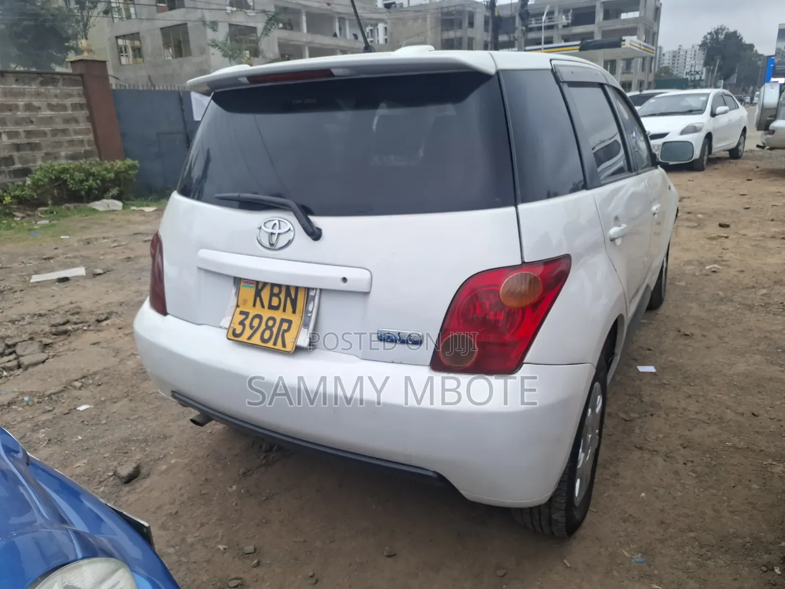 Toyota IST 2003 White