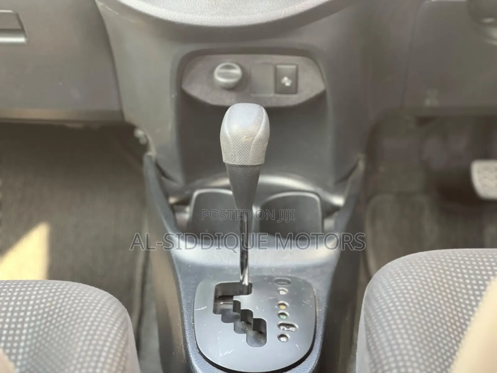 Toyota Vitz 2019 Black