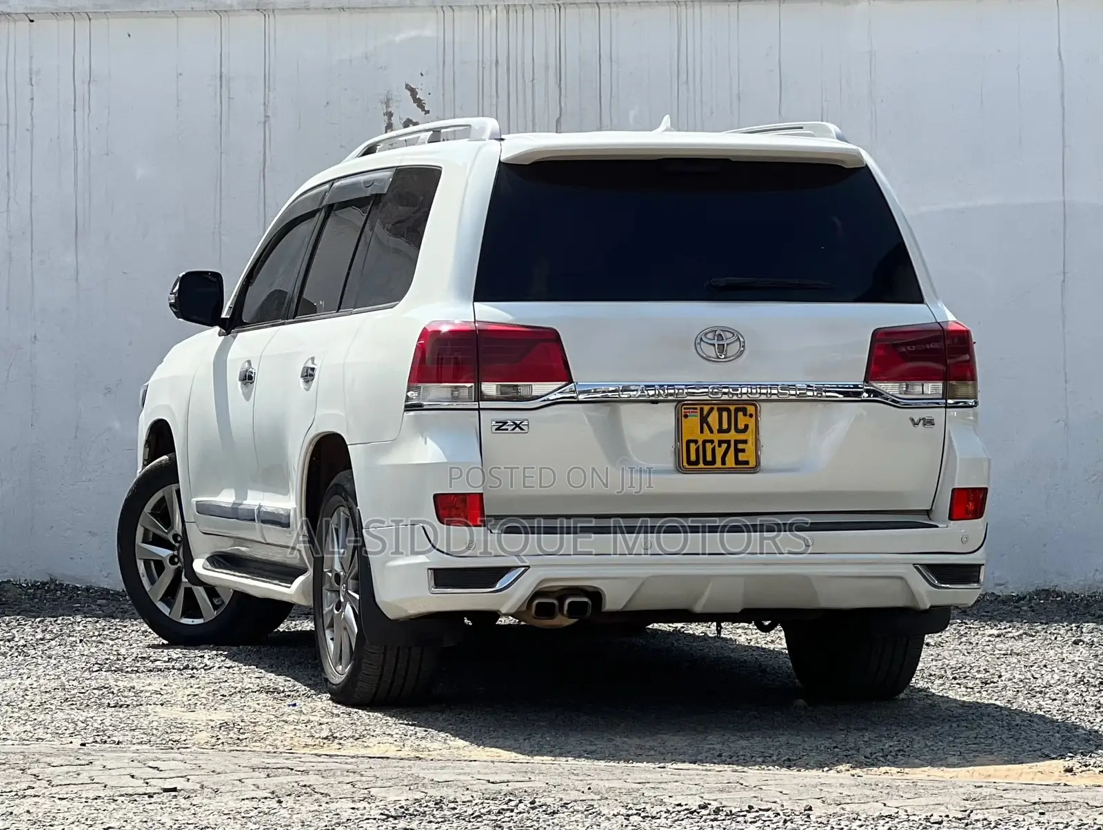 Toyota Land Cruiser 4.6 V8 ZX 2014 White