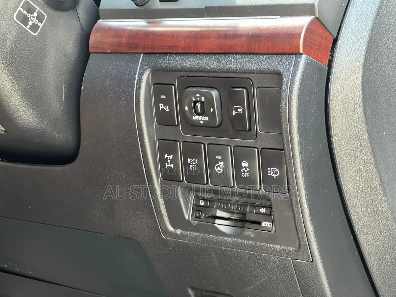 Toyota Land Cruiser 4.6 V8 ZX 2014 White