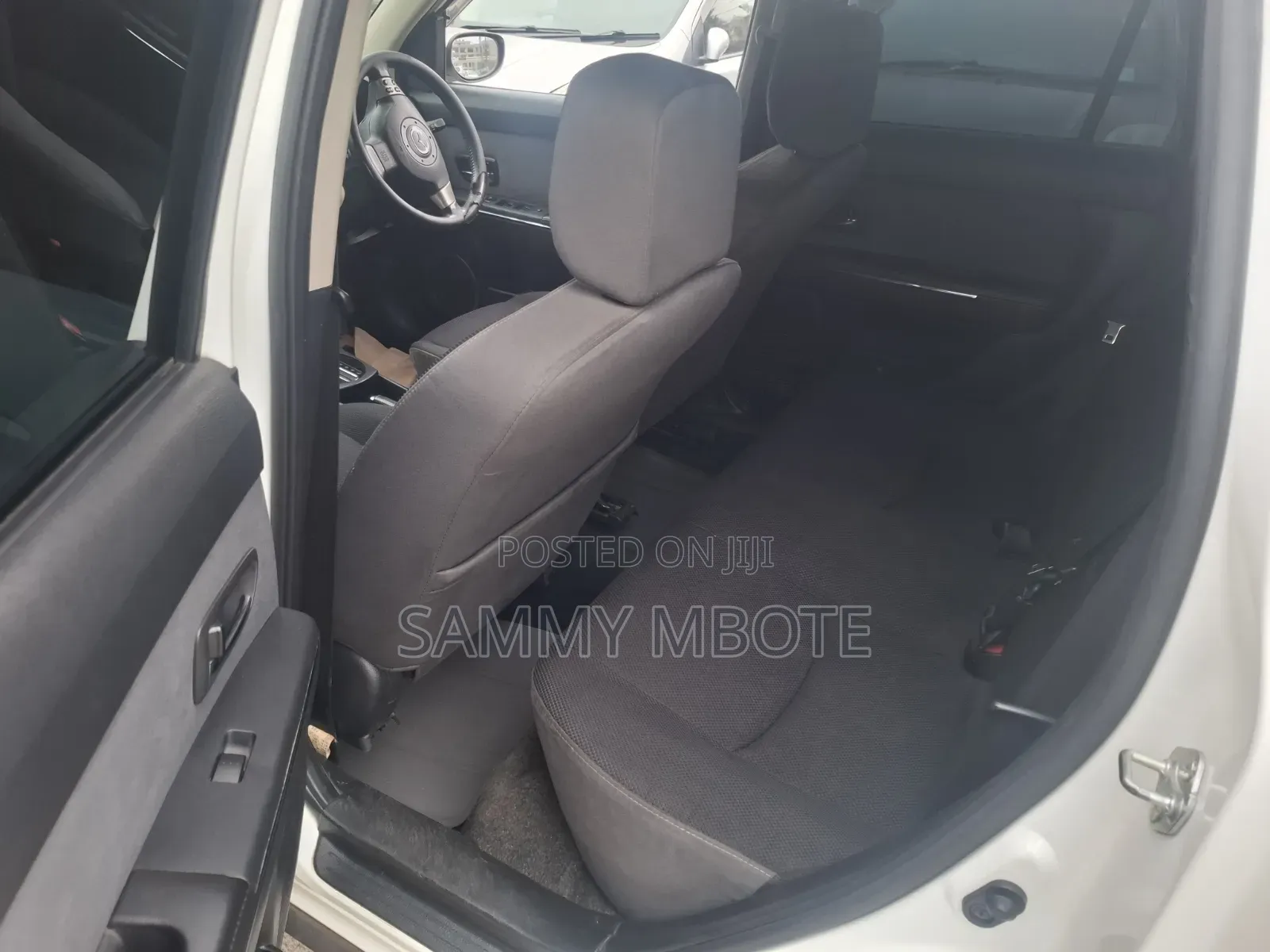 Mazda Verisa 2014 White