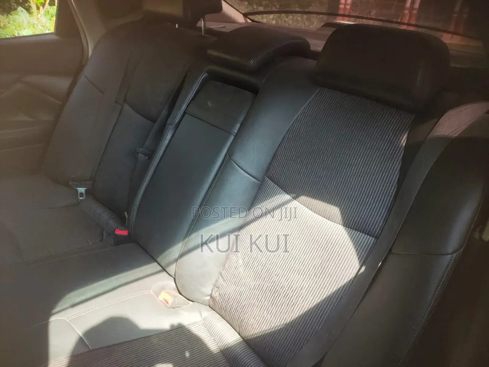 Nissan Fuga 2010 Pearl