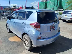 Toyota Ractis 2014 Blue