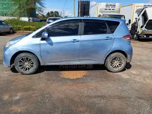 Toyota Ractis 2014 Blue
