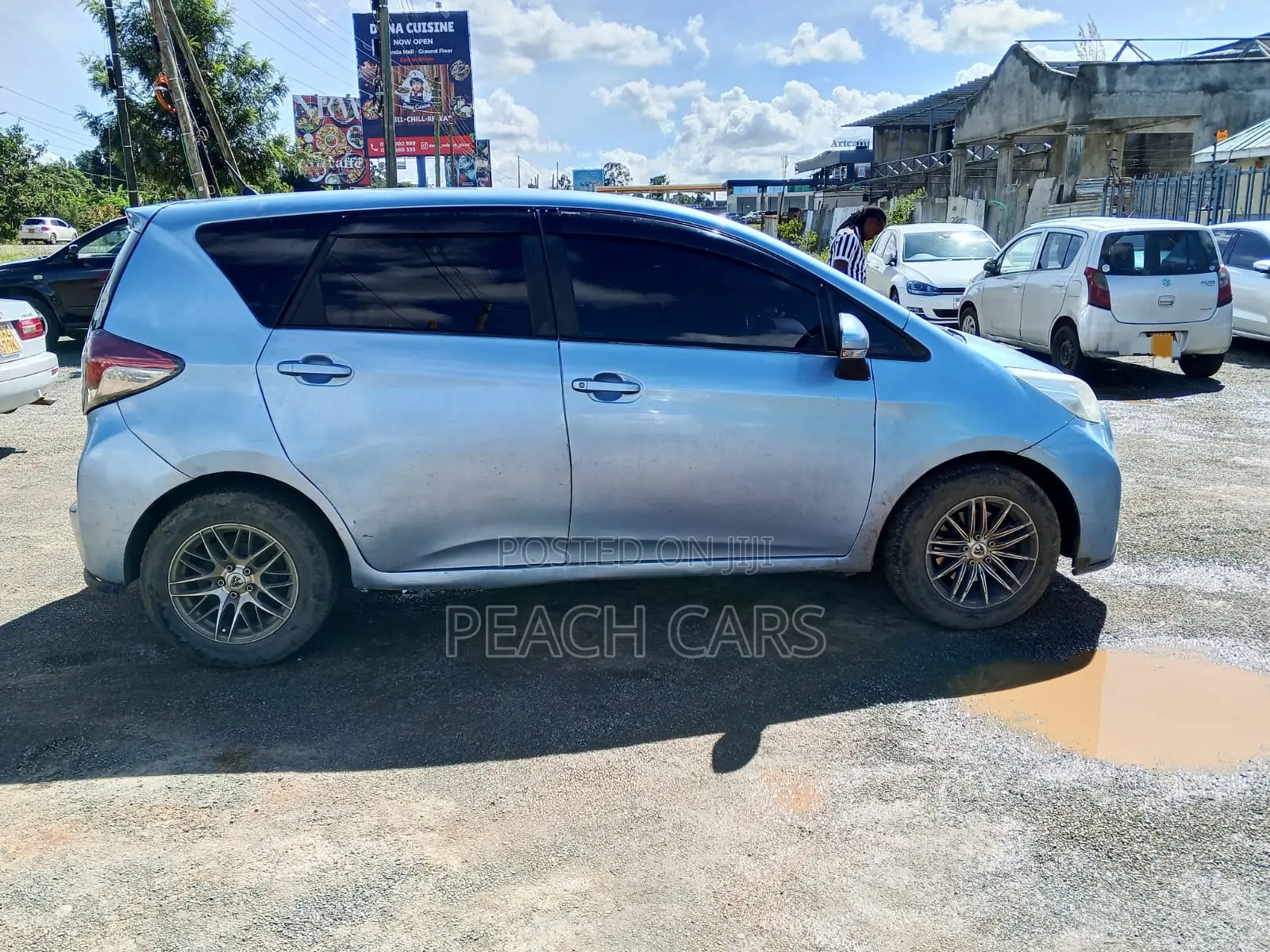 Toyota Ractis 2014 Blue