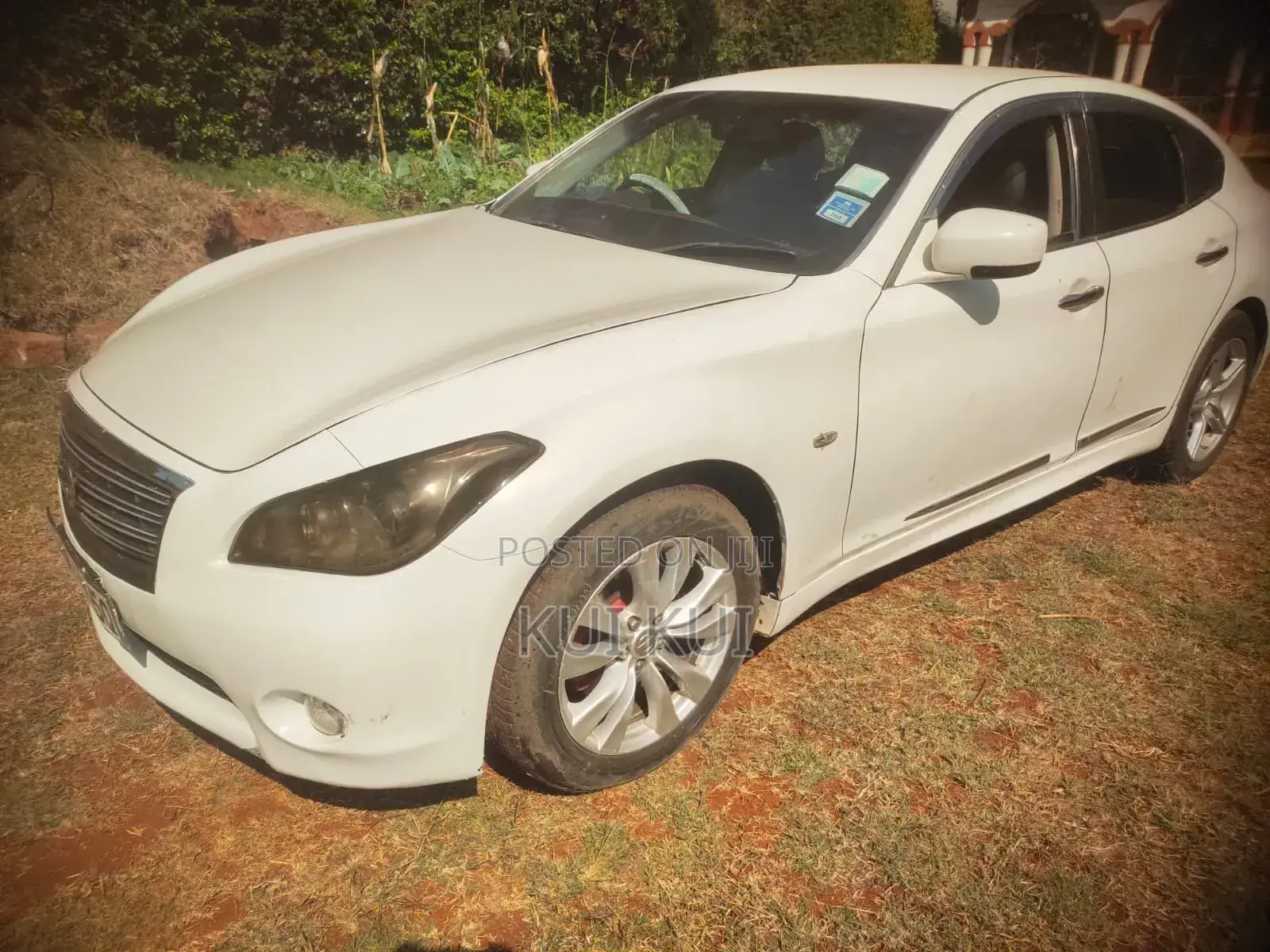 Nissan Fuga 2010 Pearl