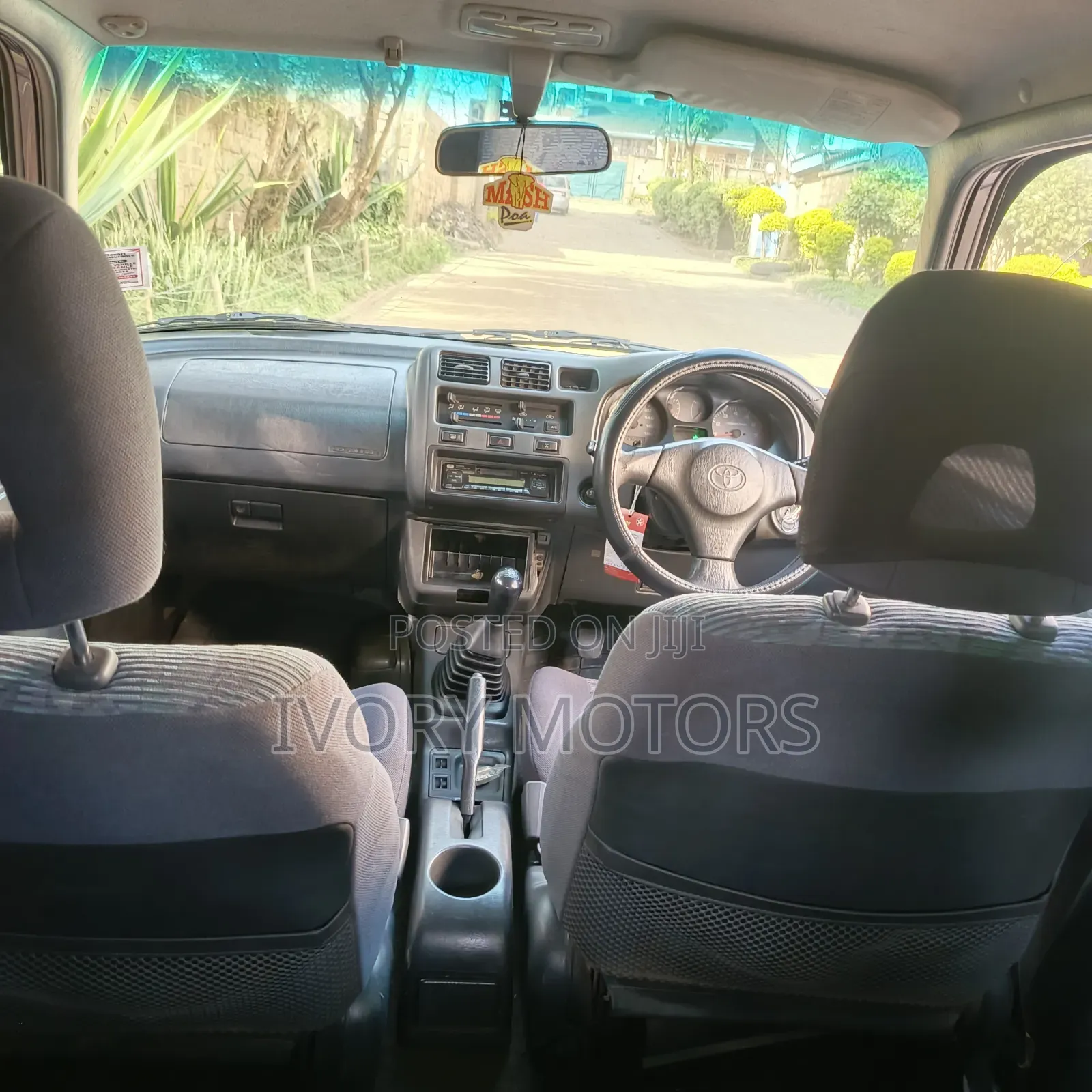 Toyota RAV4 Cabriolet 1998 Blue