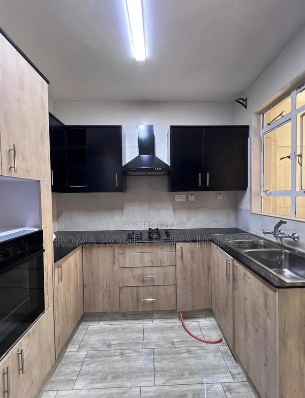 3bdrm Apartment in Ngong Rd, Dagoretti Corner for rent