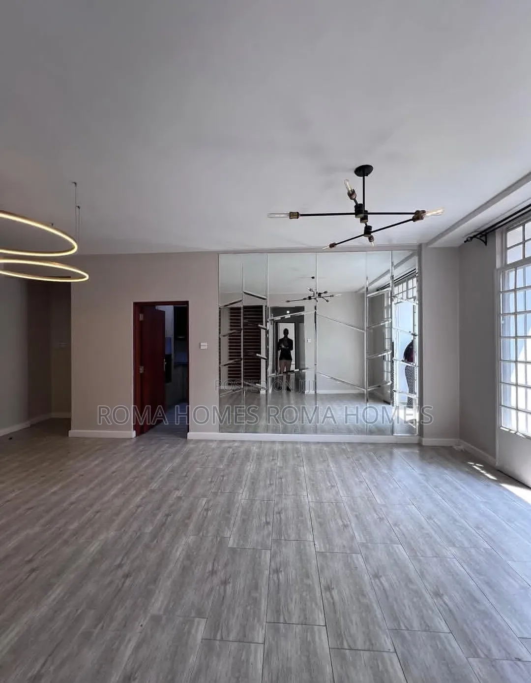 3bdrm Apartment in Ngong Rd, Dagoretti Corner for rent