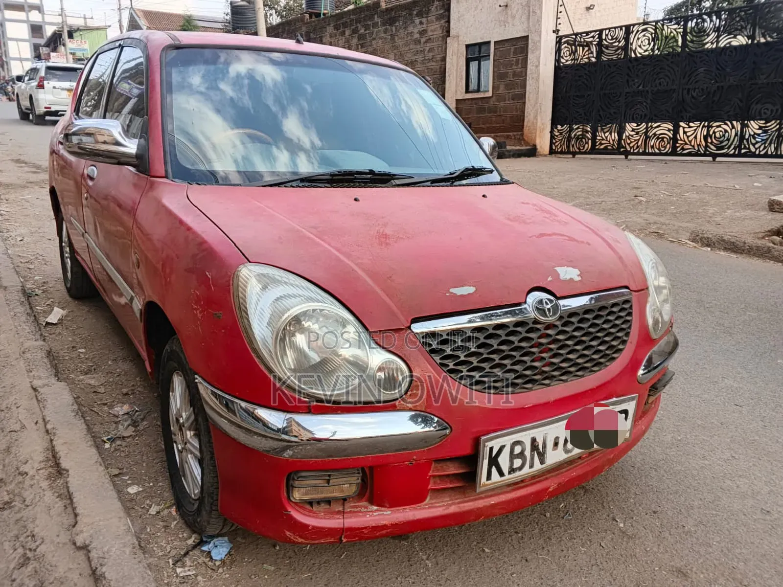 Toyota Duet 2004