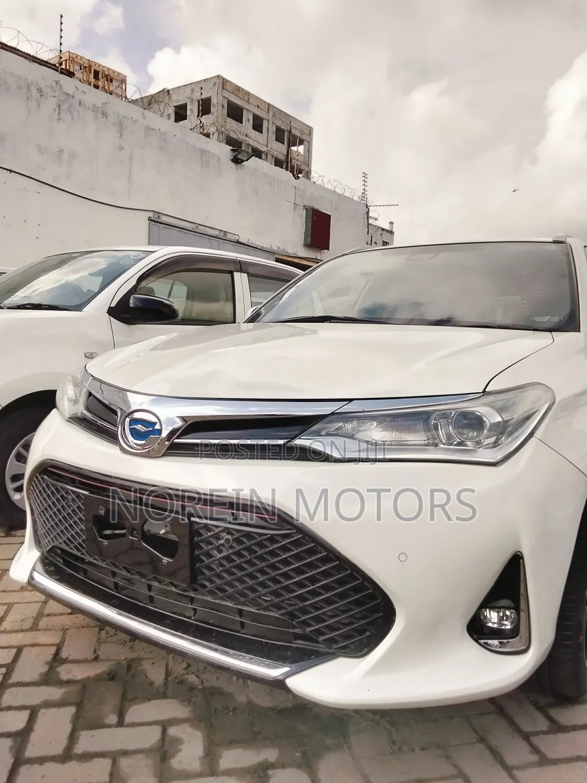 Toyota Corolla Fielder 2019 White